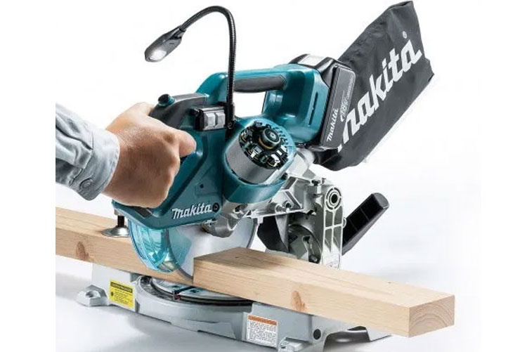 Máy cưa đa góc trượt 165mm pin 18V Makita DLS600Z không pin và sạc