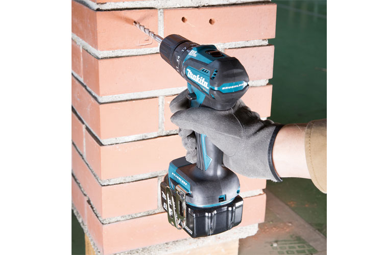 Máy khoan pin 18V/1.5Ah Makita DHP453Z không pin và sạc