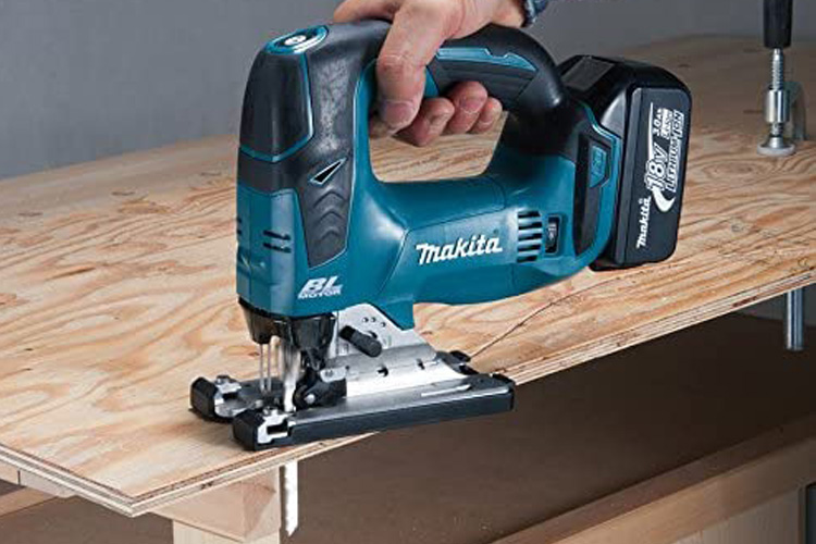 Bộ máy cưa lọng pin 18V Makita DJV182Z không pin và sạc