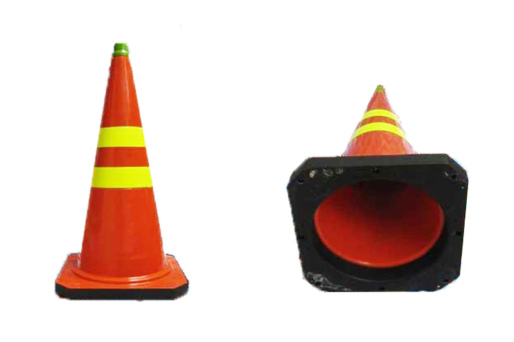 Cọc giao thông nhỏ phản quang dẻo 2 sọc BB.Safety.BB GT.53