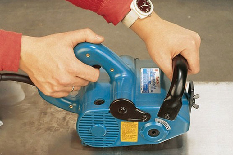 Máy chà nhám 100x120mm Makita 9741
