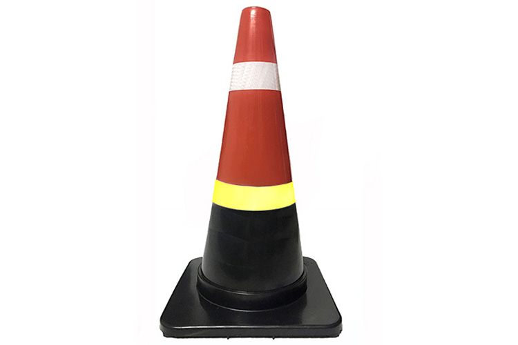 Cọc giao thông đế đen nhựa cứng 70 cm BB.Safety.BB GT.70 Đ