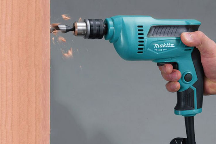 Máy khoan 10mm/350W Makita M6000B