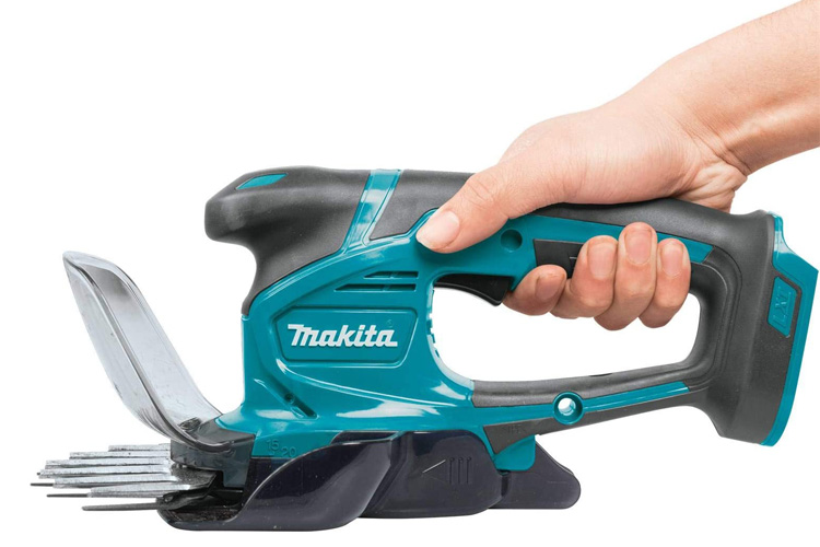 Makita-DUM604Z