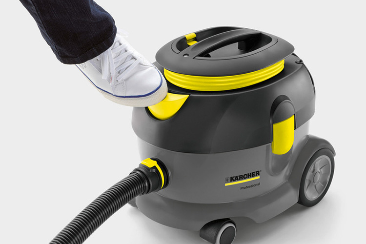 Karcher T 12/1 vacuum cleaner
