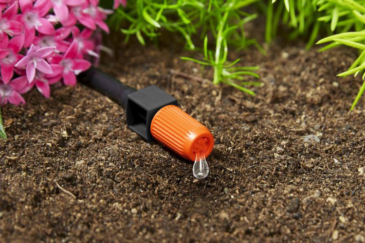 Bộ 10 đầu tưới nhỏ giọt điều chỉnh 0-20lít/h Gardena 01391-20