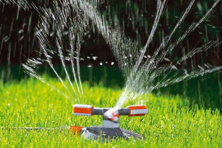 Bộ vòi tưới xoay Mambo Gardena 02062-20