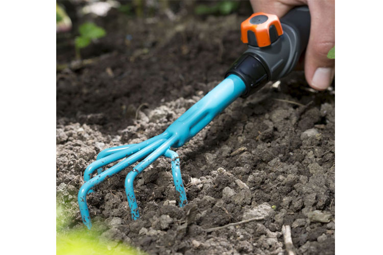 Cào rẫy cỏ 7cm Gardena 08923-20
