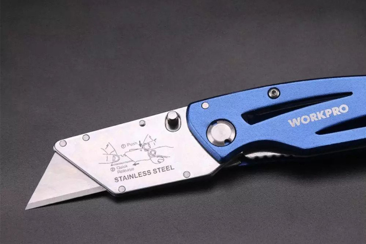 Dao gấp gọn tiện ích WORKPRO W011002