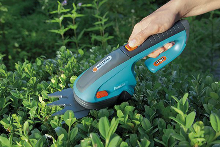 Lưỡi cắt cỏ 8cm dùng cho máy 08885 Gardena 02340-20